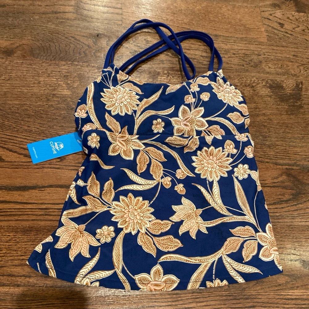 Cupshe Navy and Tan Floral Top NEW padded